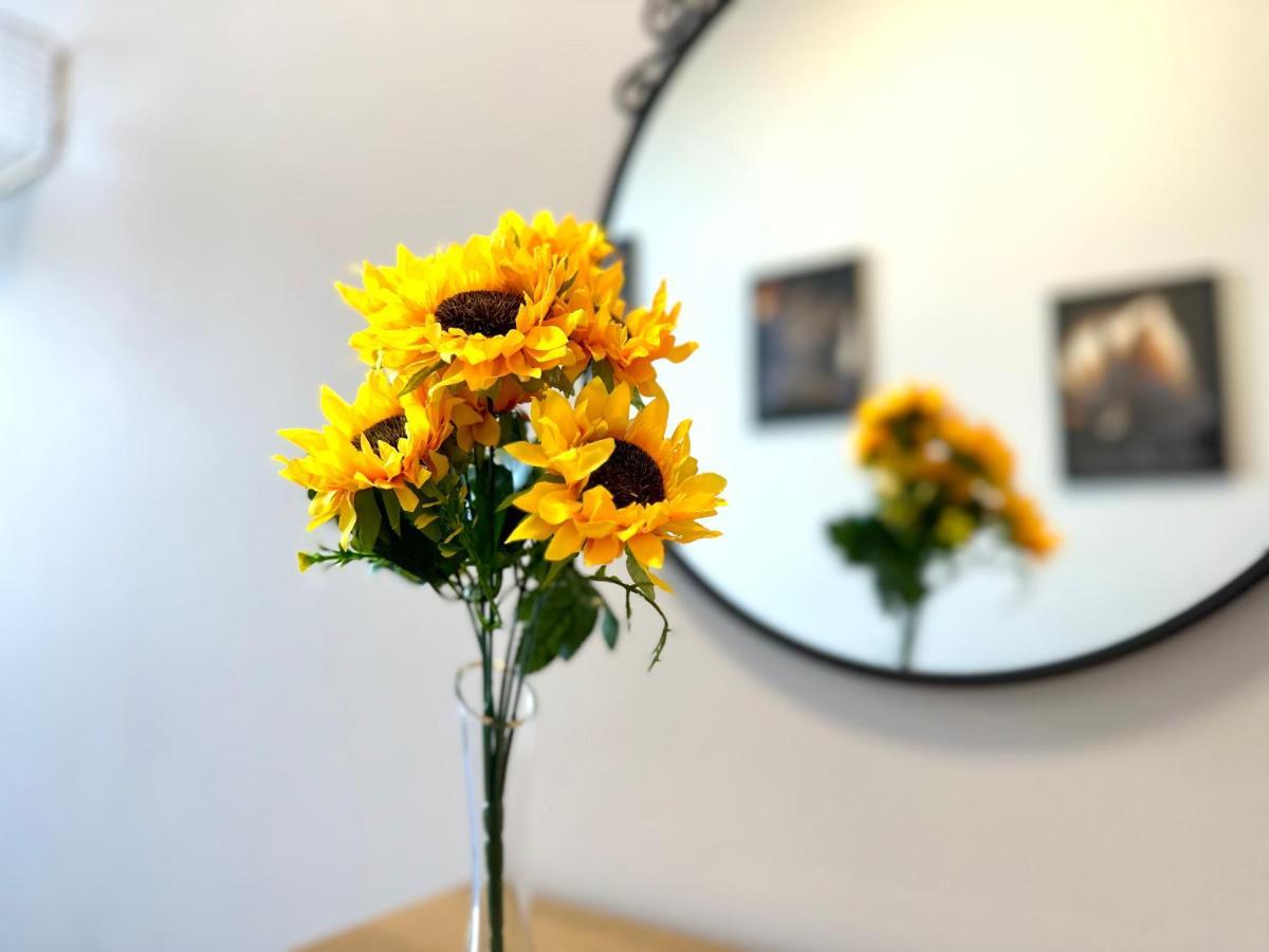 Mmrent Sunflower Room Gdansk Dış mekan fotoğraf
